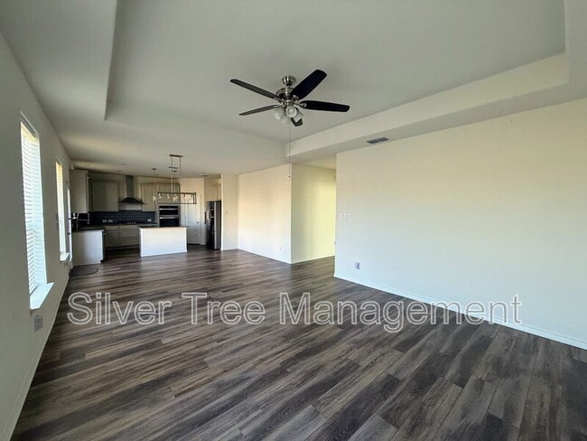 Building Photo - 117 Wild Onion Ln