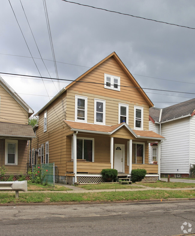 Building Photo - 3269-3271 W 73rd St