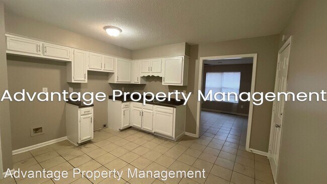 Building Photo - 3 br, 2 bath House - 2505 Durham Ave.