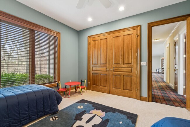 Building Photo - 5055 Slate Run Woods Ct