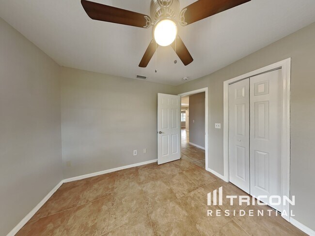 Building Photo - 20336 Peachland Blvd