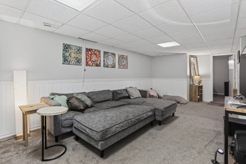 Building Photo - 15646 W 1st Dr