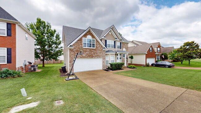 Building Photo - 2259 Dewey Dr