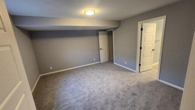 Building Photo - 7305 W 158th St