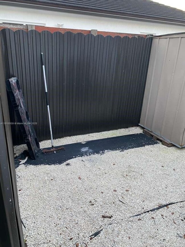 Building Photo - 25236 SW 133rd Ave