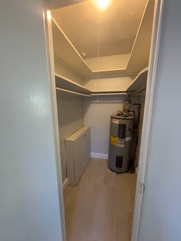 Building Photo - 511 51st St