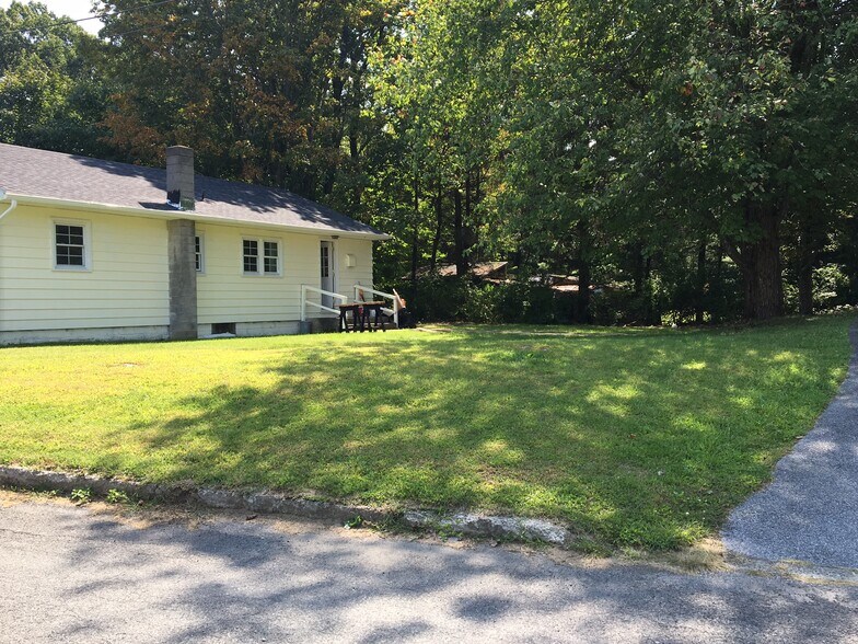 Primary Photo - 518 South St
