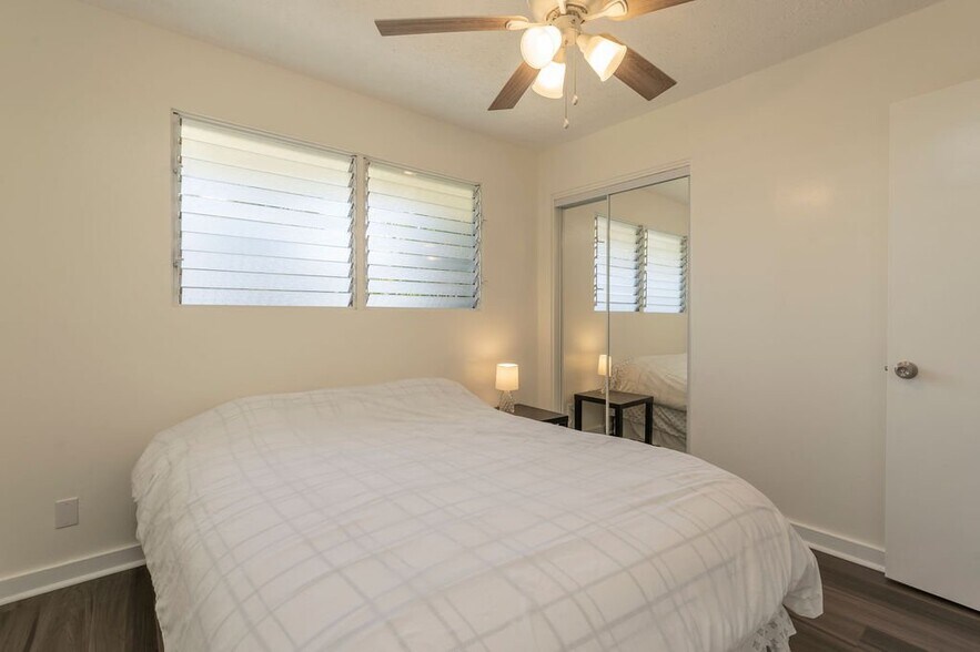 Building Photo - 76-6226-6226 Plumeria Rd