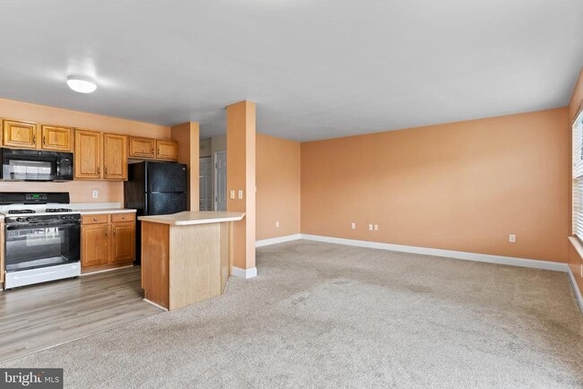 Building Photo - 118 Buckley Dr