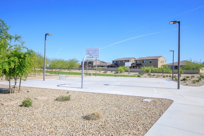 Building Photo - 8956 W Luke Ave