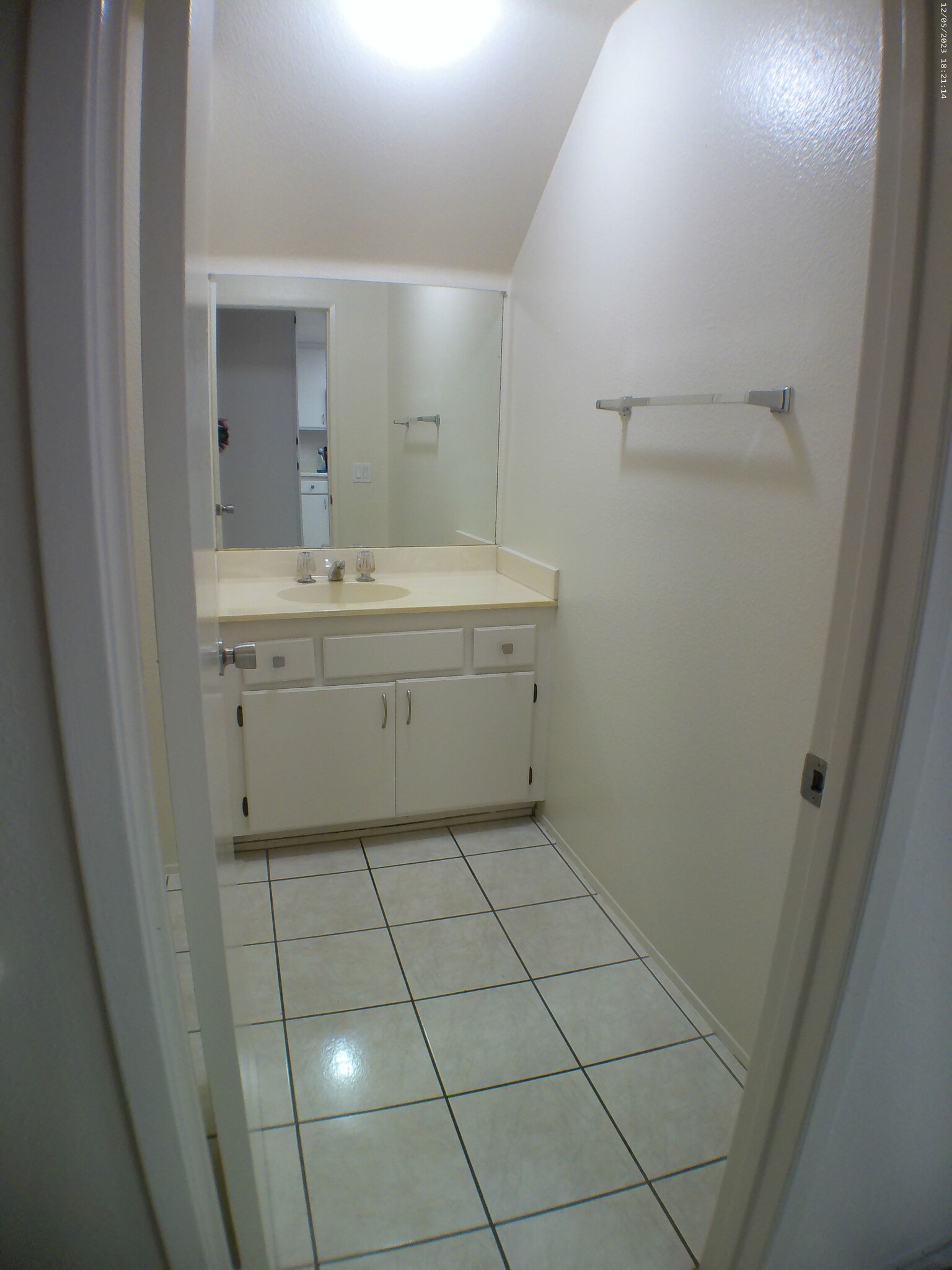 Half bath downstairs - 39101 Agua Vista