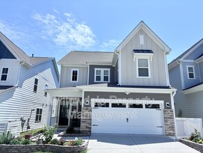 Building Photo - 2033 Florine Dr