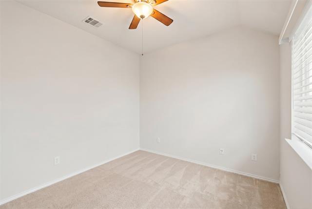Building Photo - 9844 Meadow Rue Dr