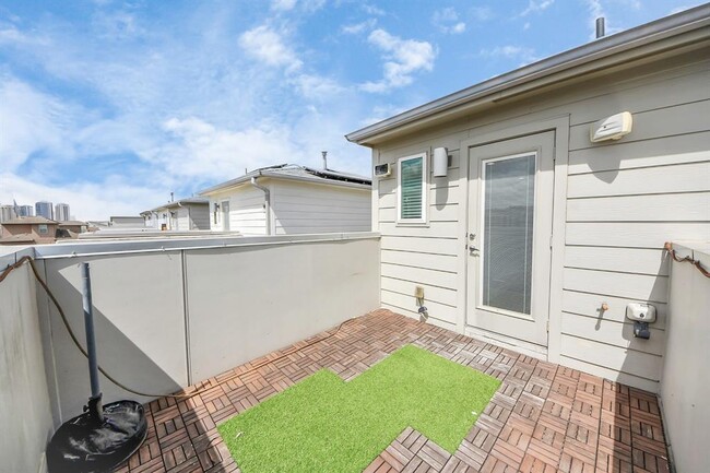 Building Photo - 310 Eado Park Cir