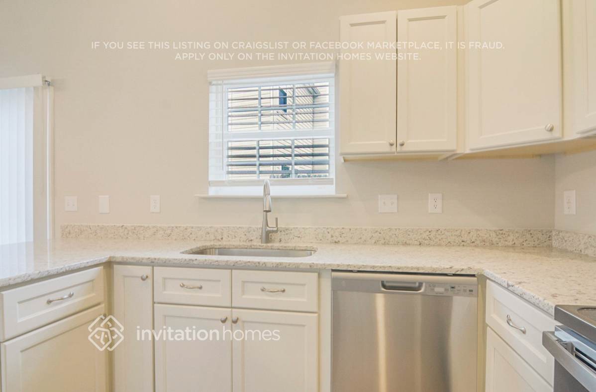 Building Photo - 5431 Roan Mountain Pl