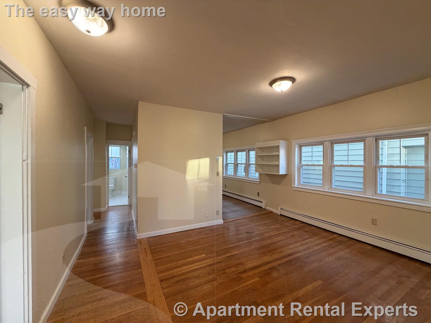 Building Photo - 71 Winchester St