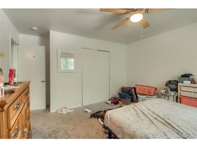 Building Photo - 2515 S Sheridan Blvd