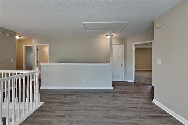 Building Photo - 2896 Spence Ct NE