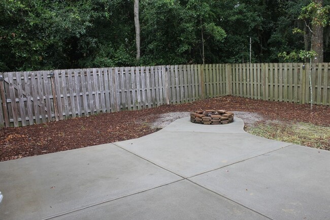 Building Photo - Beautiful 4 Bedroom Home in Palmetto Pointe