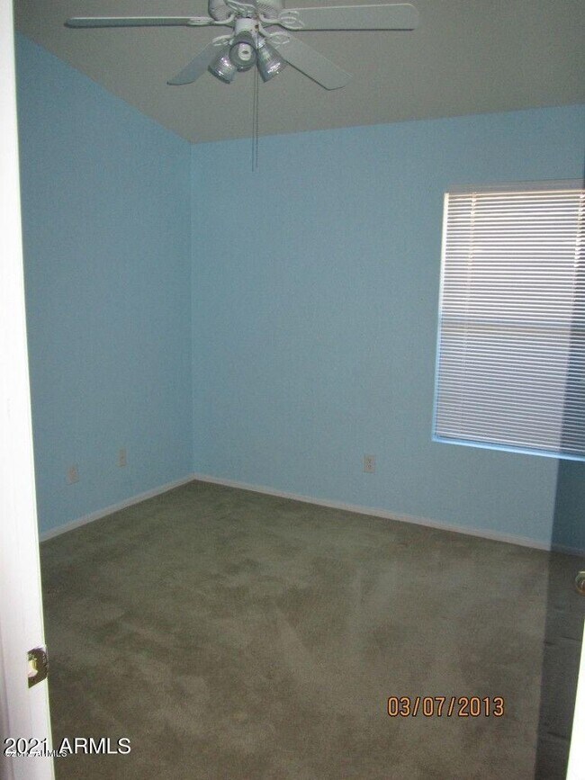 Building Photo - 4318 E Lone Cactus Dr