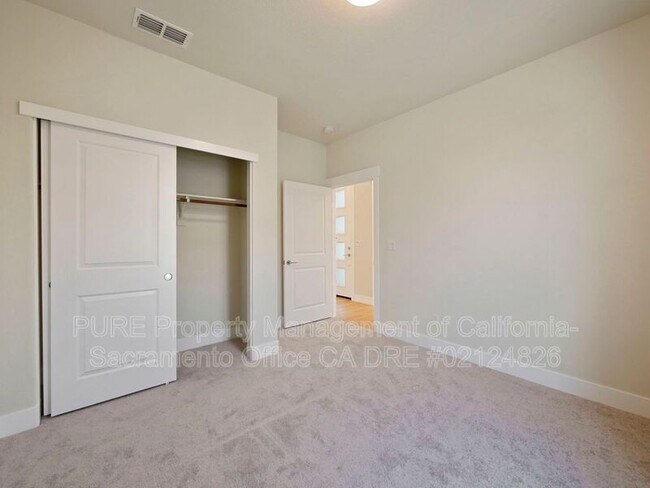 Building Photo - 3190 Highgate Ter Lp