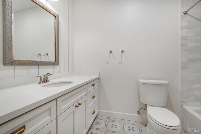 Building Photo - 1980 Bent Tree Pl