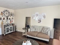 Building Photo - 10235 Madrid Way