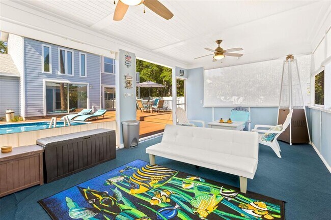 Building Photo - 428 W Klosterman Rd