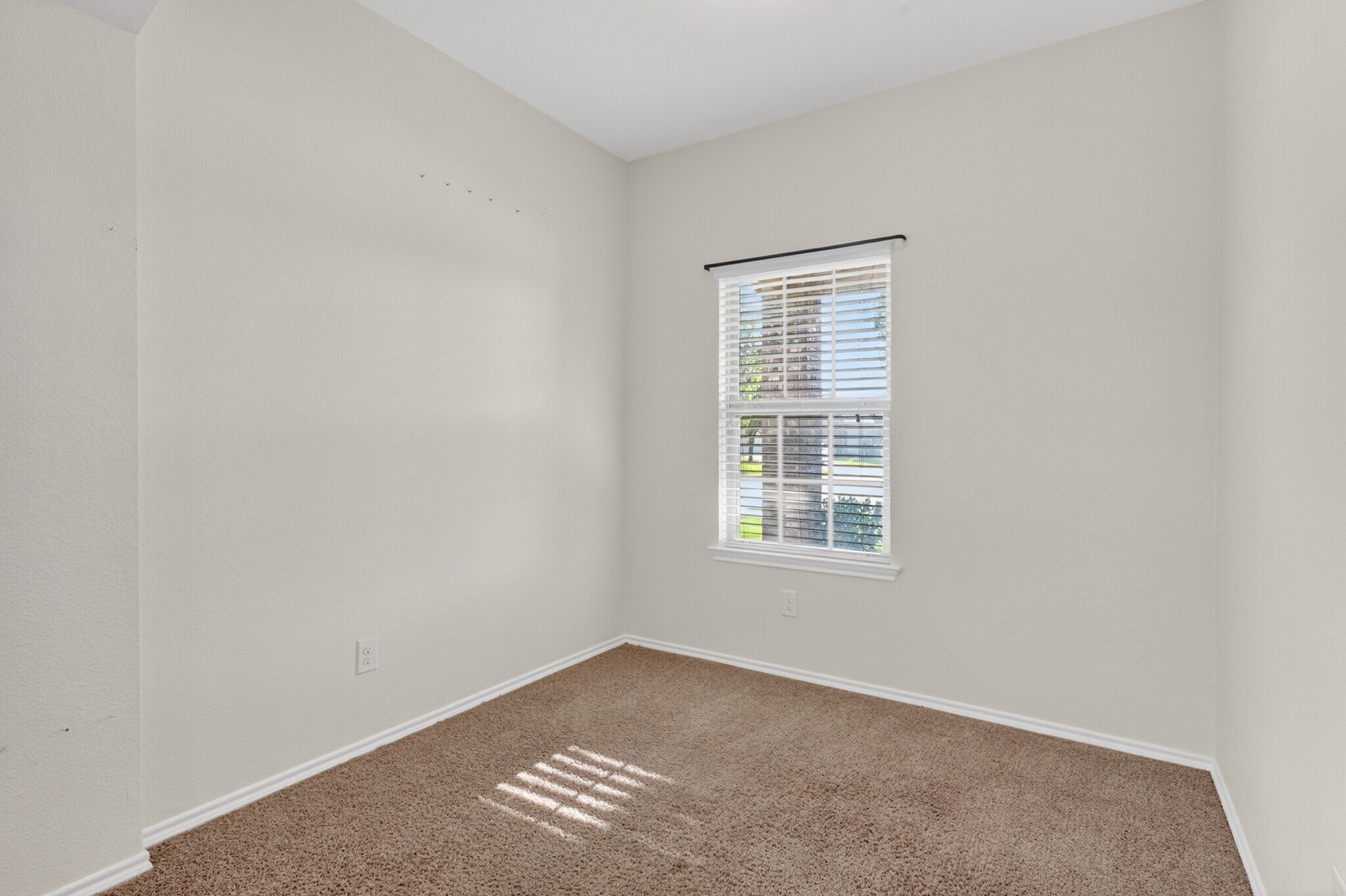 Building Photo - 1702 Wild Rye Cir