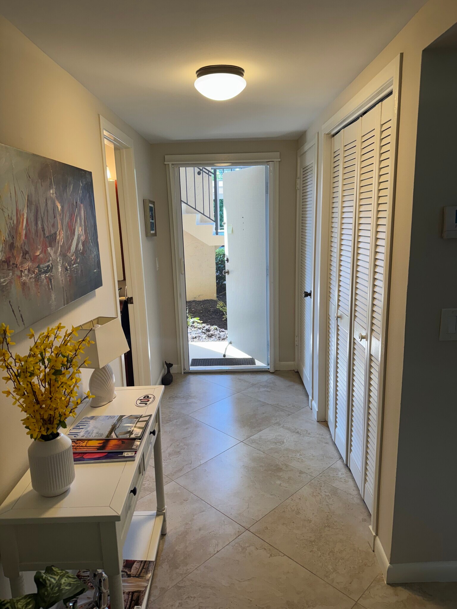 Building Photo - 14 Turtle Creek Dr