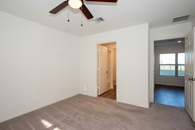 Building Photo - 5403 Rosser Ruby Way