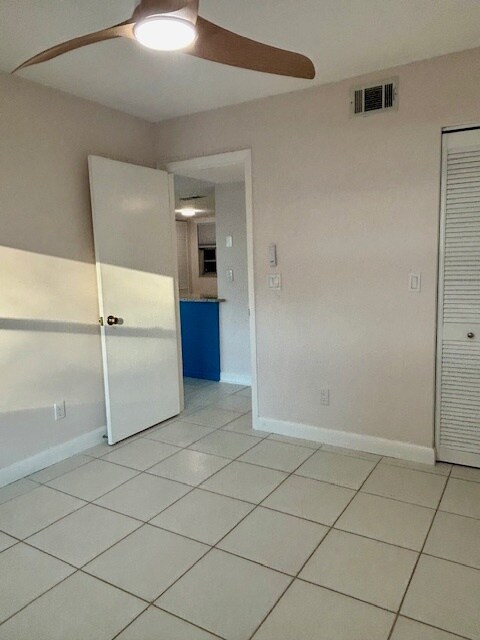 Building Photo - 680 W Osceola St