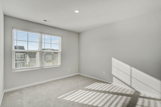 Building Photo - BRAND NEW TOWNHOME Available now, Depot 49...