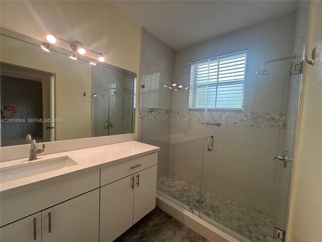 Building Photo - 254 Riverwalk Cir