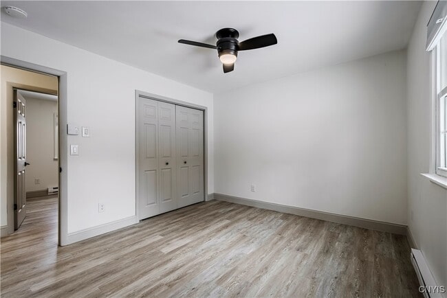 Building Photo - 57 Beechwood Rd