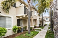 Building Photo - "Luxurious 2-Bed Condo Retreat with Fireplace & Pool Oasis in Ventura!"