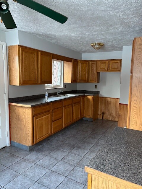Building Photo - 3107 Idaho St