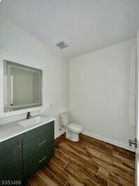 Building Photo - 321 E 3rd St