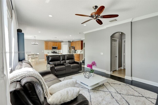 Building Photo - 4450 Banyan Trails Dr