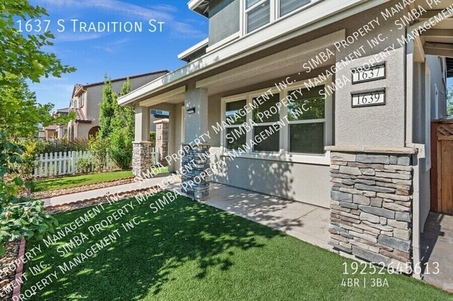 Building Photo - 1637 Tradition St