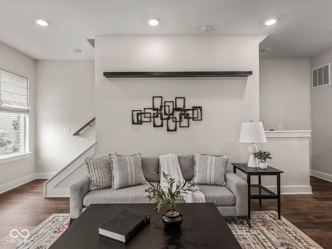 Building Photo - 1533 Tannery Way