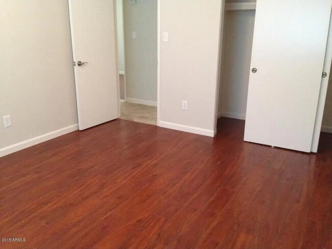 Building Photo - Desert Valley Estates Charm