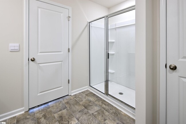 Building Photo - 753 Embark Cir