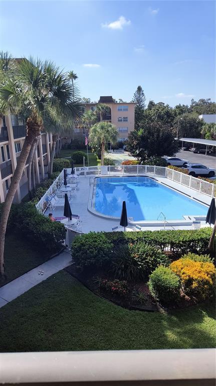 Building Photo - 2525 W Bay Dr