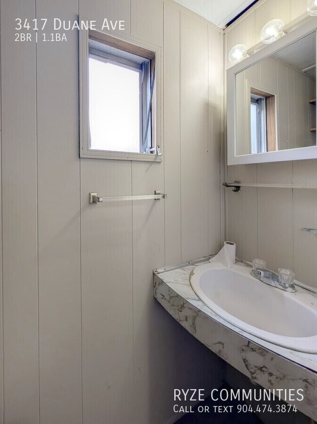 Building Photo - 3417 Duane Ave