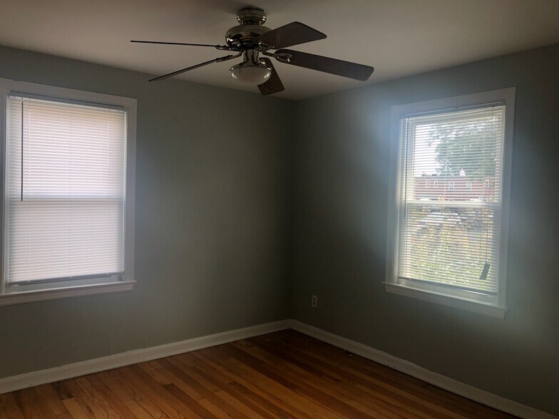 Building Photo - 1343 Ida Ave