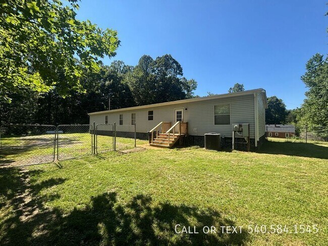 Building Photo - 6456 Back Creek Rd
