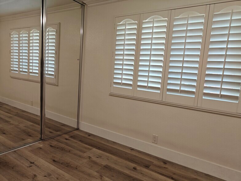 Building Photo - 15192 Tungwood St