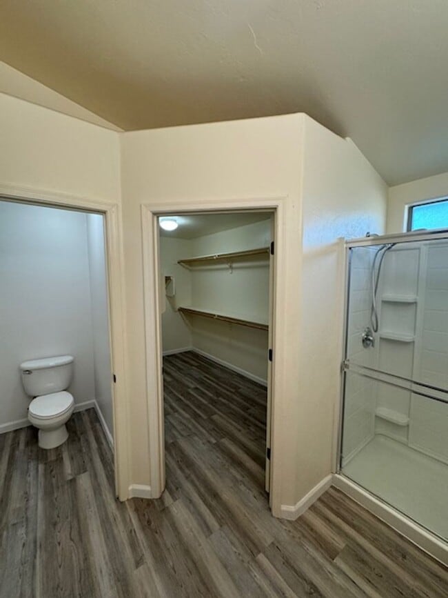 Building Photo - Vail- 3 bedroom/ 2 bathroom with 3 car garage