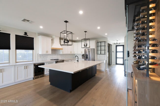 Building Photo - 26603 N 75th Dr